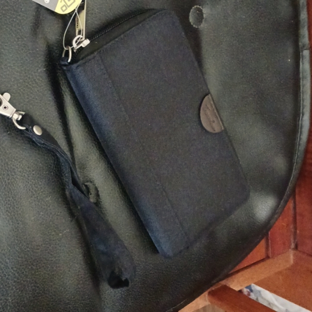 Wallet/Wristlet